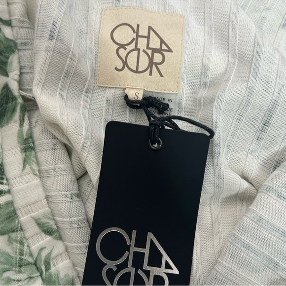 Chaser Ribbed Floral Knit Romper - Picture 9 of 11